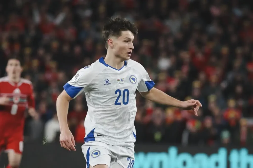 Ha convinto subito Tare, il Milan fa bingo: è il nuovo Robben 27 Bajaktarevic