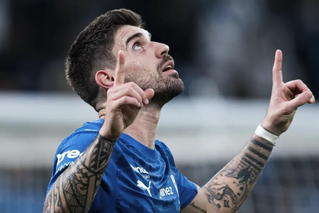 Questa non ci voleva, lo prendono con 40 milioni: Tare è arrivato tardi 27 Ruben Neves