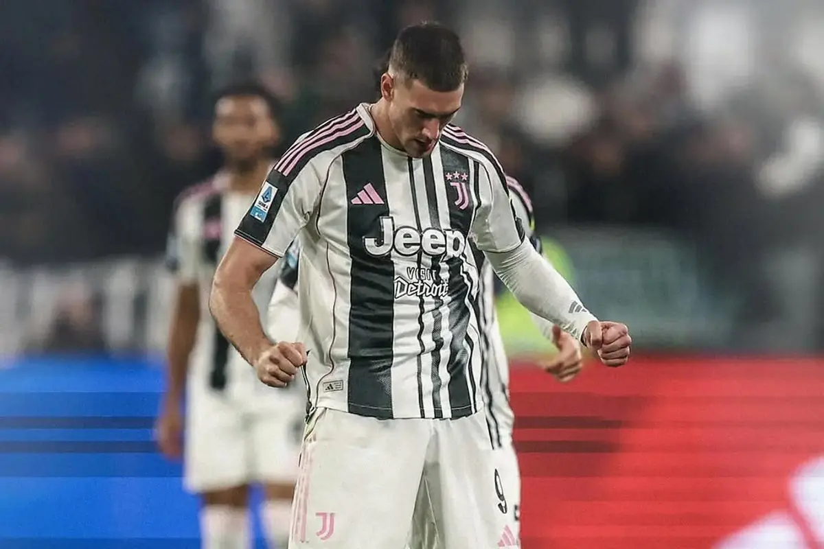 Vlahovic ha già firmato? C'è l'annuncio: "Si sono spinti troppo oltre" 27 Vlahovic Milan