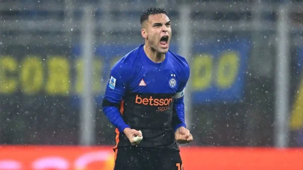Lautaro Dumfries Inter