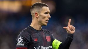Mercato Milan, occhi puntati su Grimaldo per la fascia sinistra: ecco quanto costa l’esterno spagnolo