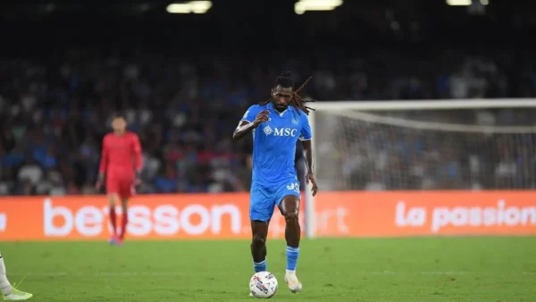 Anguissa controlla palla al Maradona
