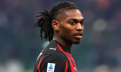 Primo piano di Rafa Leao durante una partita