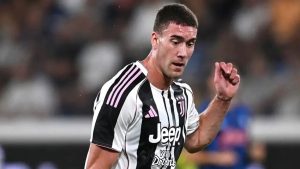 Vlahovic Milan, pista ancora viva: i rossoneri osservano la situazione
