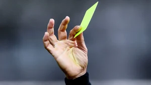 Serie A 2026-2027, le novità arbitrali: VAR su corner e correzione del secondo giallo