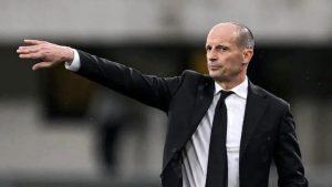 Milan, incontro decisivo per Allegri: verso la chiusura dell’accordo. Il tecnico incasserà meno di un milione di euro