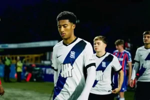 Milan, ufficiale l’arrivo di Aurelien Guernier: il talento inglese entra nel progetto rossonero
