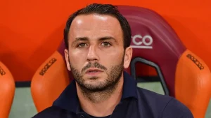 Pazzini netto sul Milan: «C’è da ricreare tutto! La sconfitta con la Lazio ha fatto cadere le certezze rossonere»