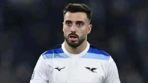 Calciomercato Milan, fatta per Mario Gila: accordo raggiunto con la Lazio sulla base di 30 milioni di euro