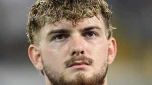 Da Liverpool arriva un assist per il Milan? Iraola non convoca Elliot, il trequartista accostato ai rossoneri