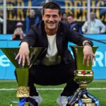 Chivu (5)