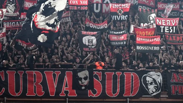 Curva sud milan