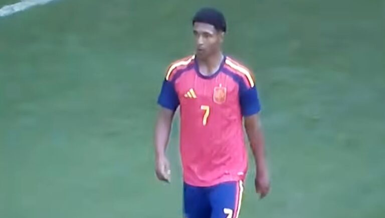 Owen Emeka resta nel mirino del Milan, ma la Premier accelera: spunta una clausola da 15 milioni